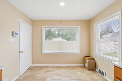 5175 N 27th St, Milwaukee, WI 53209 - Photo 15