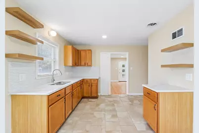 5175 N 27th St, Milwaukee, WI 53209 - Photo 11