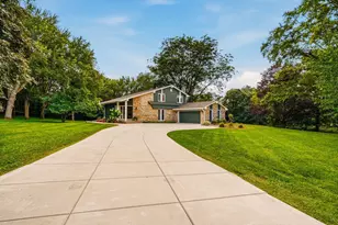 N9W31083 Concord Ct, Delafield, WI 53018 - Photo 35
