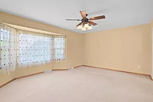 11709 242nd Ave, Salem Lakes, WI 53179 - Photo 17