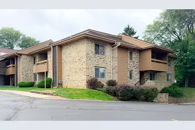 2101 W Good Hope Rd #102, Glendale, WI 53209 - Photo 23