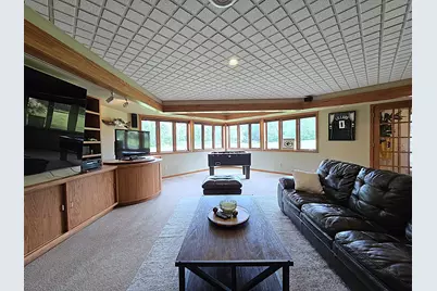 3070  108th St, Racine, WI 53126 - Photo 69