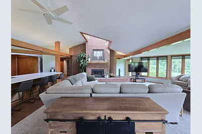 3070  108th St, Racine, WI 53126 - Photo 21
