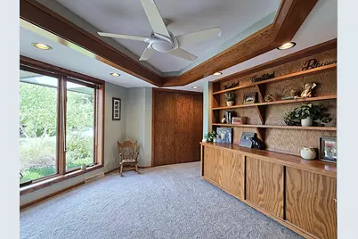 3070  108th St, Racine, WI 53126 - Photo 41