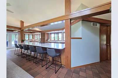 3070  108th St, Racine, WI 53126 - Photo 9