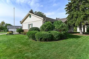 7165 S Tifton Dr, Franklin, WI 53132 - Photo 41
