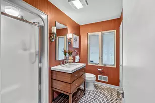 6540 N Atwahl Dr, Glendale, WI 53209 - Photo 17