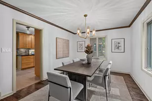 6540 N Atwahl Dr, Glendale, WI 53209 - Photo 15
