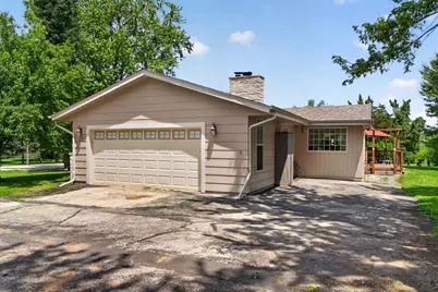 S94W23105  Meadow View Ln, Vernon, WI 53103 - Photo 3