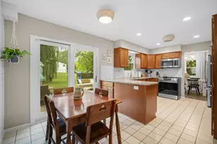 1324 W Portview Dr, Port Washington, WI 53074 - Photo 17