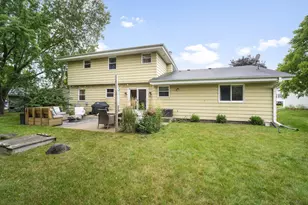 1324 W Portview Dr, Port Washington, WI 53074 - Photo 39