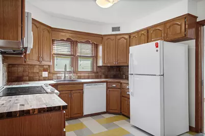 2525  Main St, La Crosse, WI 54601 - Photo 15