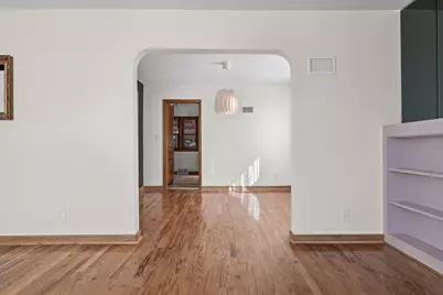 2525  Main St, La Crosse, WI 54601 - Photo 11