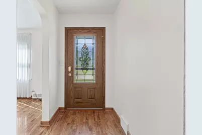 2525  Main St, La Crosse, WI 54601 - Photo 5