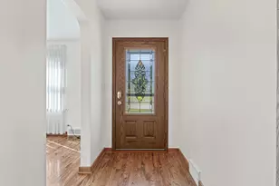 2525 Main St, La Crosse, WI 54601 - Photo 5