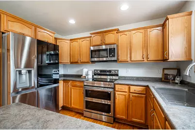 2309  Summit Ave, Waukesha, WI 53188 - Photo 15