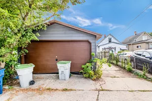 2825 S 9th St, Milwaukee, WI 53215 - Photo 23