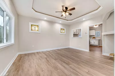 2825 S 9th St, Milwaukee, WI 53215 - Photo 5