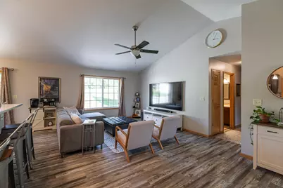 1903  Fauna St, Holmen, WI 54636 - Photo 3