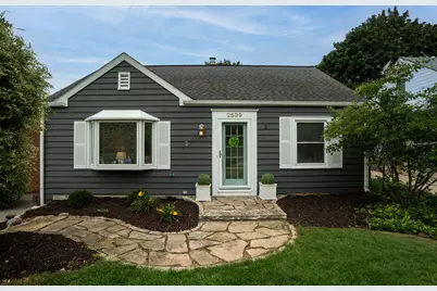 2539 N 80th St, Wauwatosa, WI 53213 - Photo 1