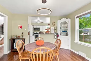 4405 Harding Rd, Kenosha, WI 53142 - Photo 7