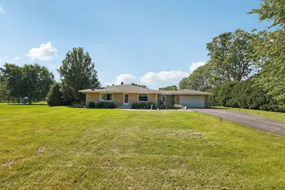 10043 N Greenview Dr, Mequon, WI 53092 - Photo 53