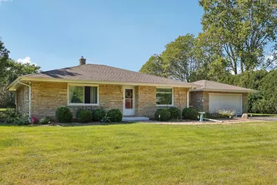 10043 N Greenview Dr, Mequon, WI 53092 - Photo 51