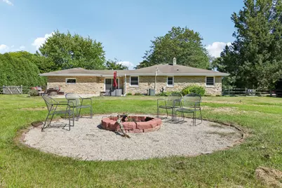10043 N Greenview Dr, Mequon, WI 53092 - Photo 45