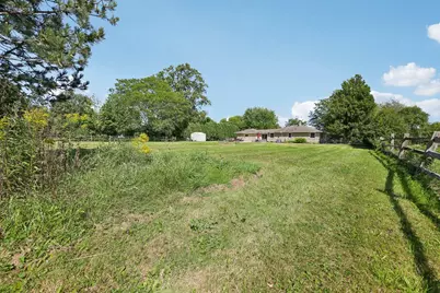 10043 N Greenview Dr, Mequon, WI 53092 - Photo 47