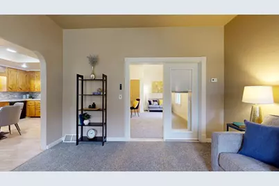 625  Grove St, Fort Atkinson, WI 53538 - Photo 5
