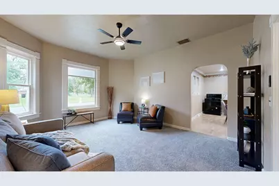 625  Grove St, Fort Atkinson, WI 53538 - Photo 3