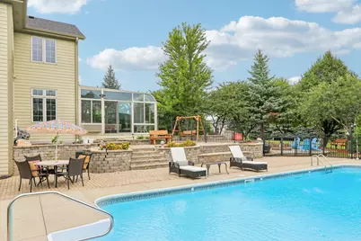 7380 S Cambridge Dr, Franklin, WI 53132 - Photo 17