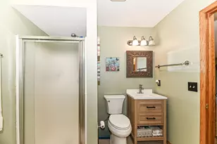1513 Blakewood Ct, South Milwaukee, WI 53172 - Photo 21