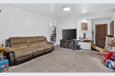 5314 W Allerton Ave, Greenfield, WI 53220 - Photo 11