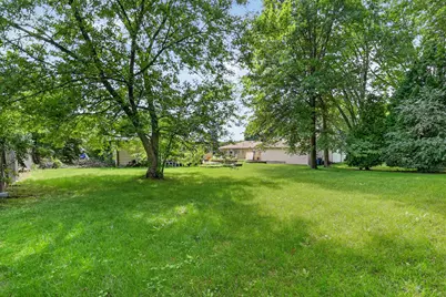 5314 W Allerton Ave, Greenfield, WI 53220 - Photo 5