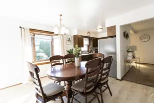 5314 W Allerton Ave, Greenfield, WI 53220 - Photo 11