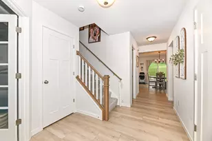 663 E Blf Cir, Racine, WI 53185 - Photo 11
