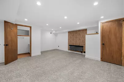 1012  Arcadian Ave, Waukesha, WI 53186 - Photo 23