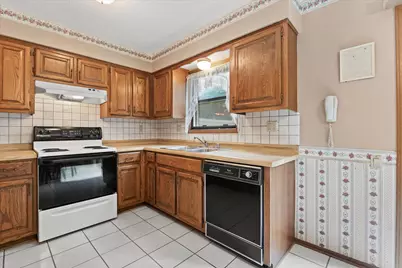8173 S Legend Dr, Franklin, WI 53132 - Photo 21