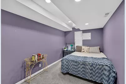 10421  Prairie Crossing Dr, Racine, WI 53126 - Photo 27