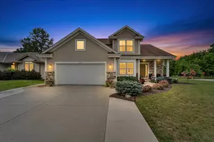 10421 Prairie Crossing Dr, Racine, WI 53126 - Photo 1