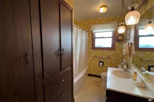 1919 27th St, Two Rivers, WI 54241 - Photo 15