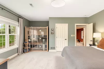 2120  Carriage Hills Dr, Delafield, WI 53018 - Photo 55