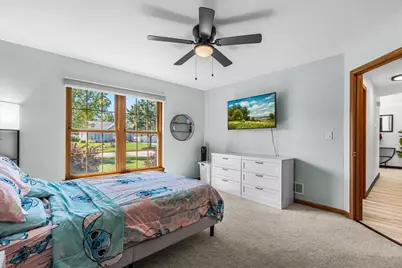 4020 W Lakeview Dr, Franklin, WI 53132 - Photo 25
