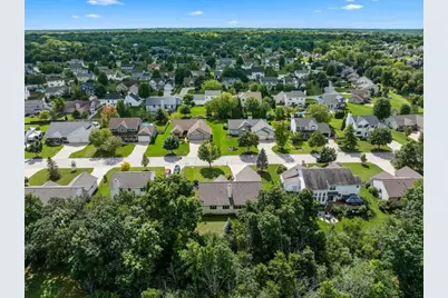 4020 W Lakeview Dr, Franklin, WI 53132 - Photo 55