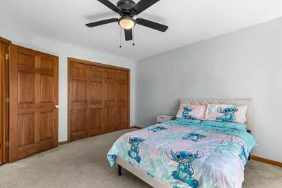 4020 W Lakeview Dr, Franklin, WI 53132 - Photo 27