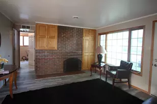 2715 S 50th St, Milwaukee, WI 53219 - Photo 15