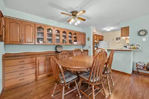 530 N Silverbrook Dr, West Bend, WI 53090 - Photo 7