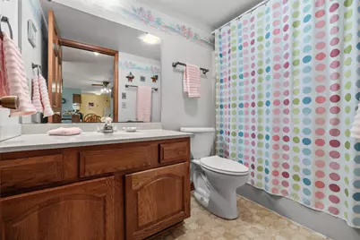 530 N Silverbrook Dr #201, West Bend, WI 53090 - Photo 17
