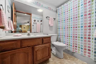530 N Silverbrook Dr, West Bend, WI 53090 - Photo 17